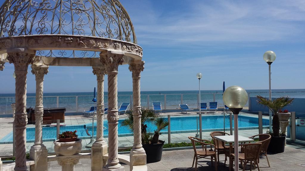 Hotel Casadei Fano Eksteriør bilde