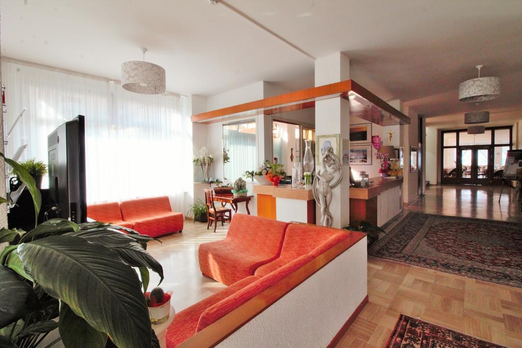 Hotel Casadei Fano Eksteriør bilde