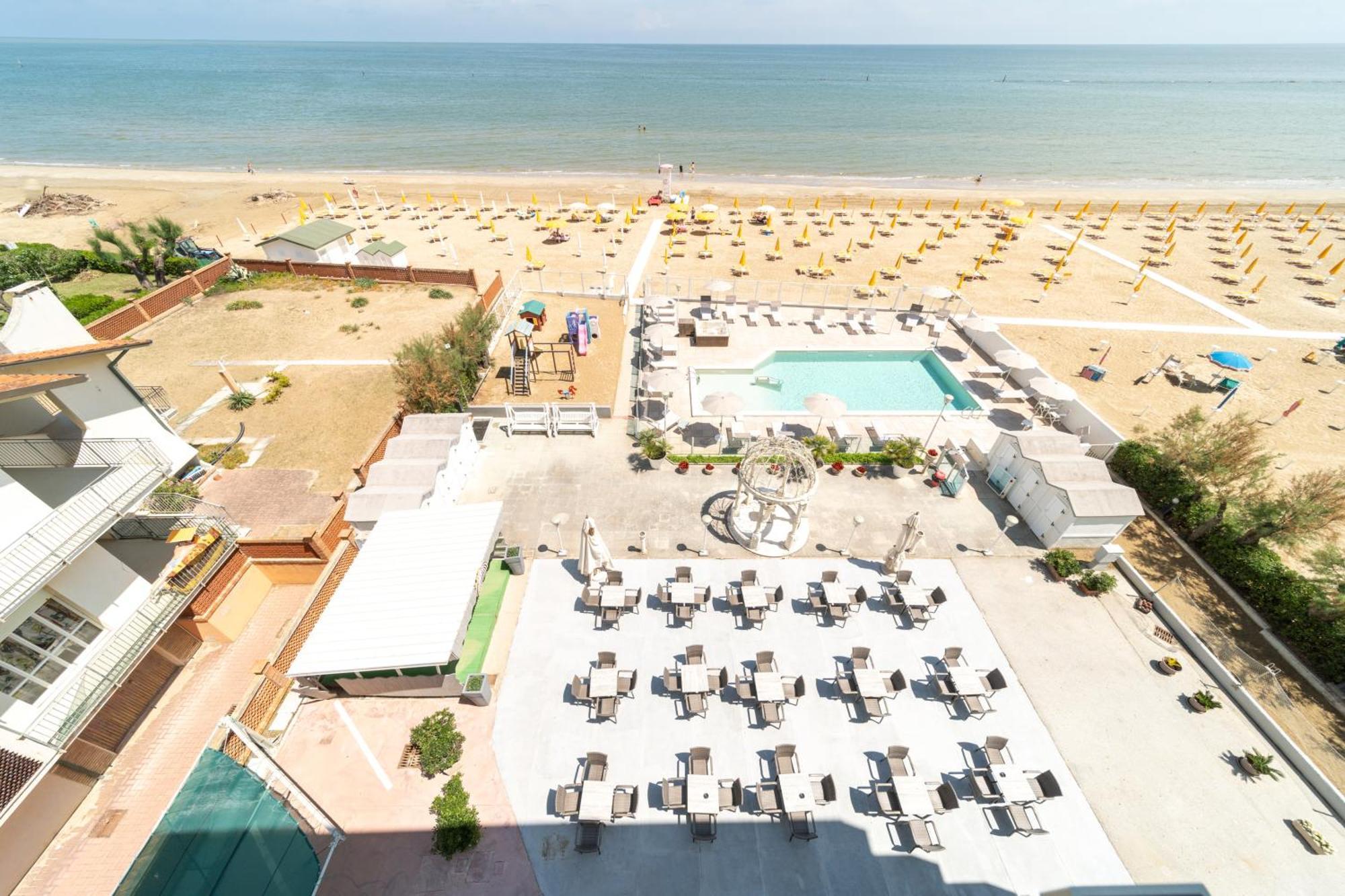Hotel Casadei Fano Eksteriør bilde